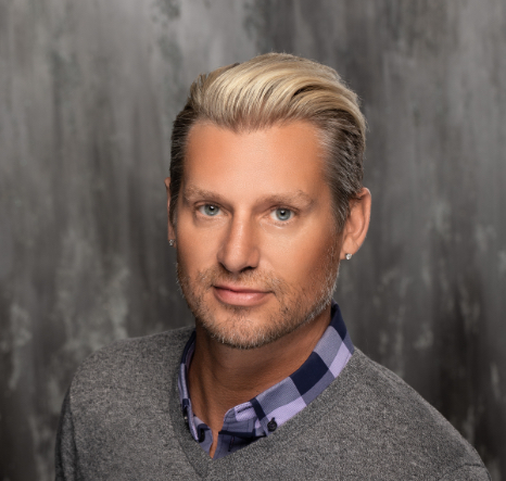 Bart is a 16-year hairstylist, Bart brings pizzazz and life to Eleven Salon!